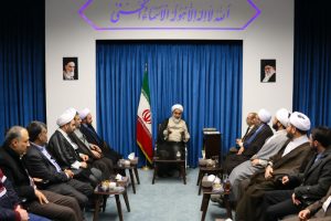 گزارش تصویری از دیدار مسئولین دفتر نهاد رهبری با نماینده ولی فقیه
